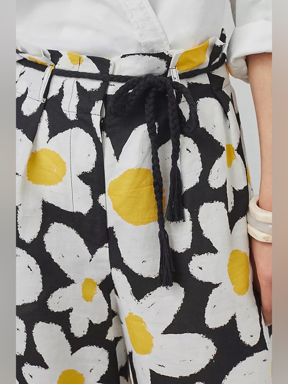 Farm Rio Daisy Pants - Picture 2 of 8